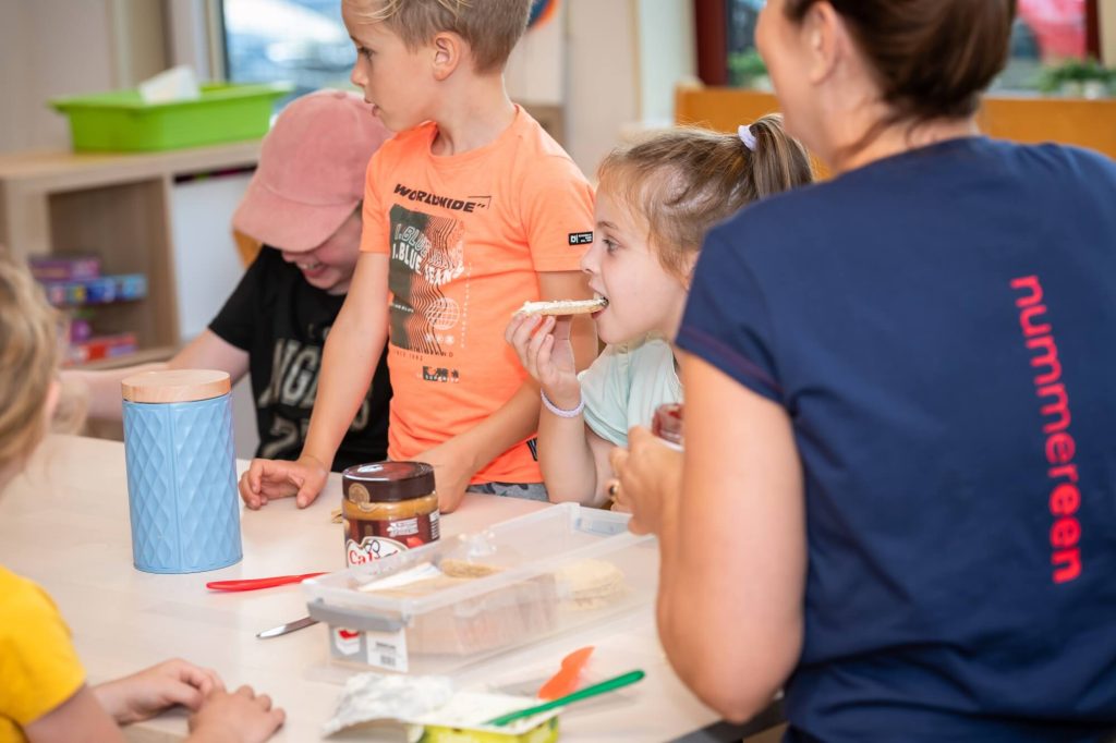 clupper cracker eten herfst pm binnen klein